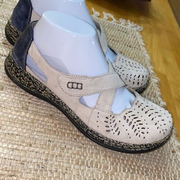 Rieker leather slip on sandals 7 - Picture 1 of 10